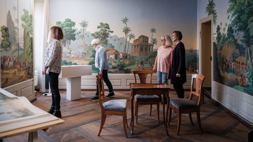 Musée du Papier Peint (Mézières) — Une visite insolite en Glâne